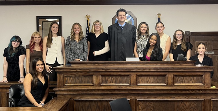 Seniors at Courthouse